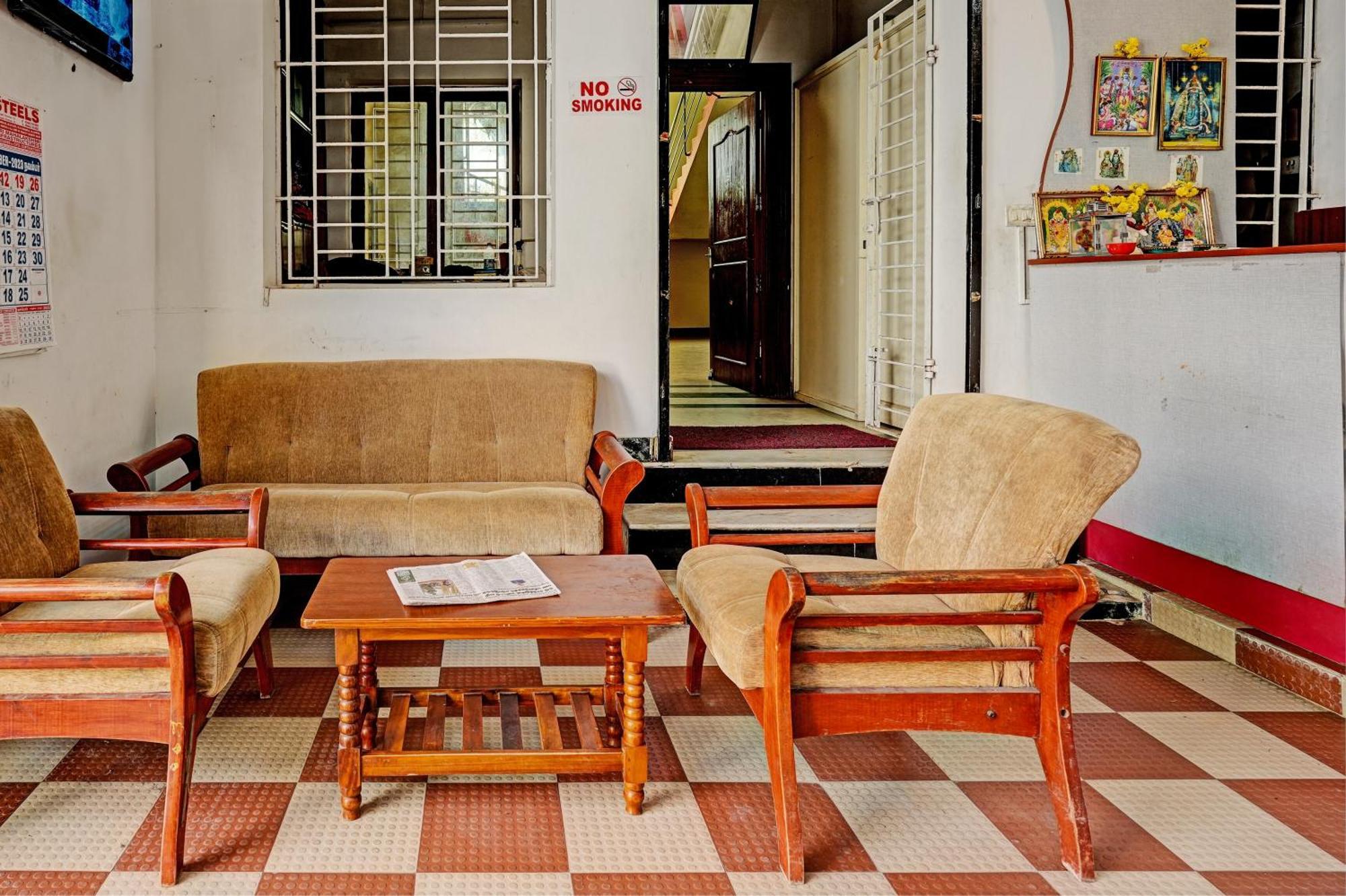 Oyo Flagship Ecr Goa Beach Resort شيناي المظهر الخارجي الصورة
